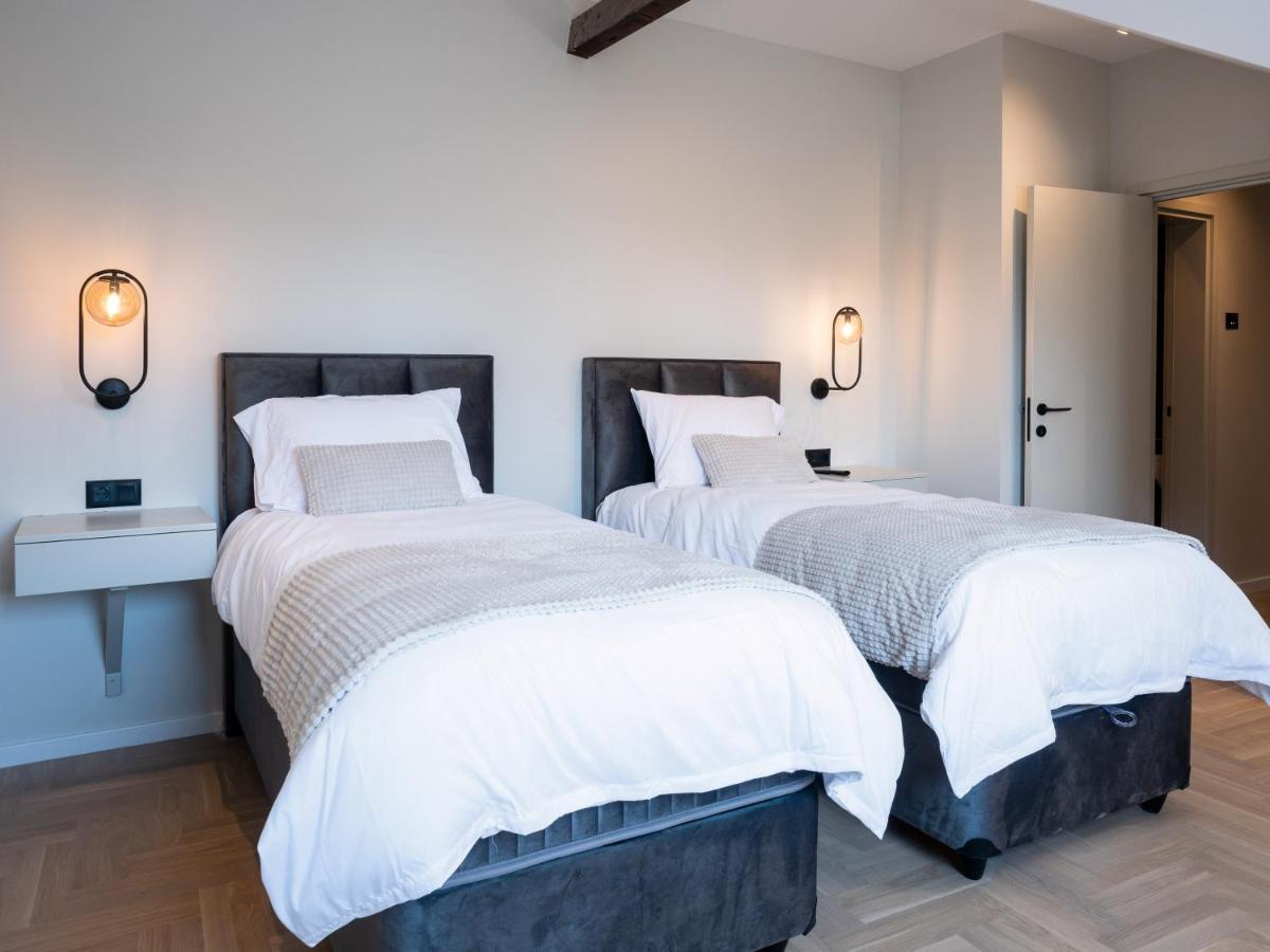Residence Republic Square- Top Location Beograd Eksteriør bilde